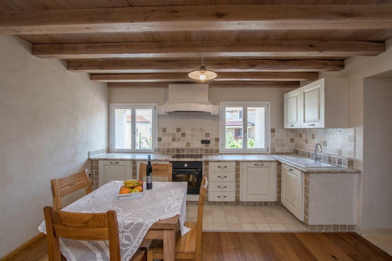 Petrovija Lana House With Apartments מראה חיצוני תמונה