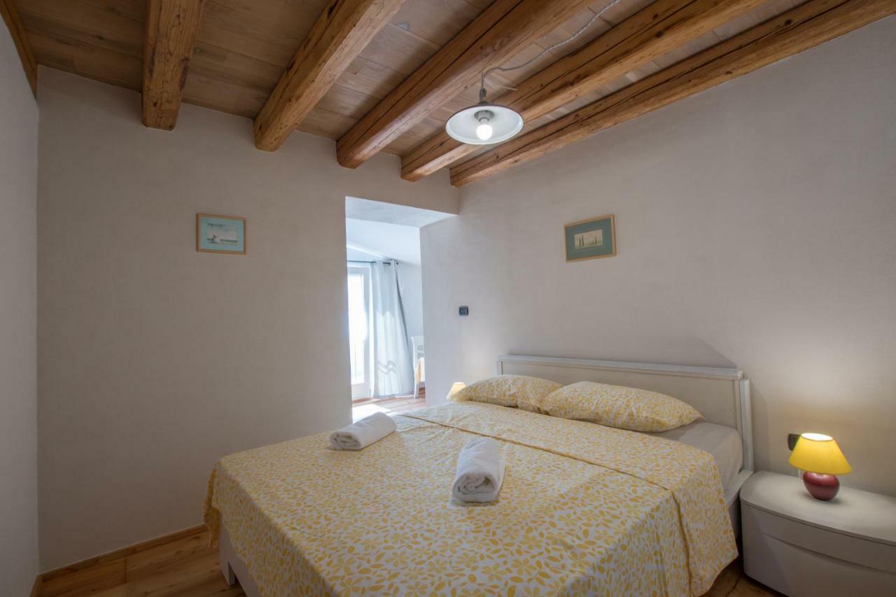 Petrovija Lana House With Apartments מראה חיצוני תמונה
