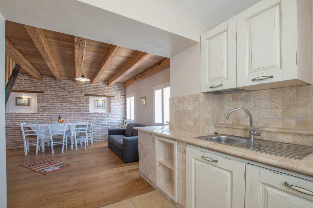 Petrovija Lana House With Apartments מראה חיצוני תמונה